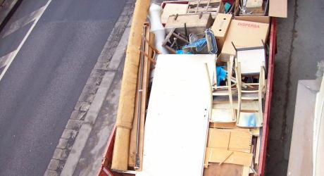 Odvoz nepořádku ze společných prostor