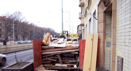 Odvoz nepořádku ze společných prostor