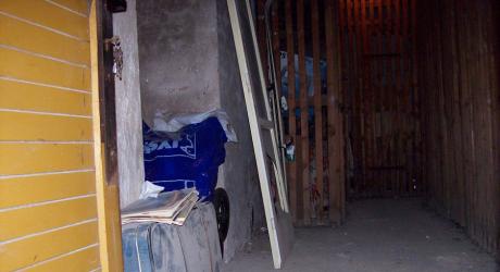 Odložené věci ve sklepě