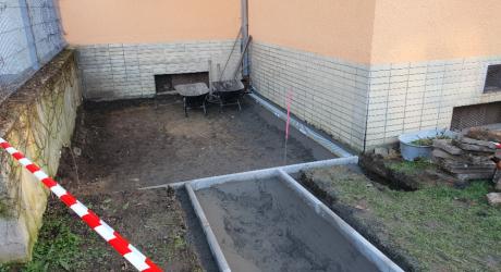 Nové stání motocyků